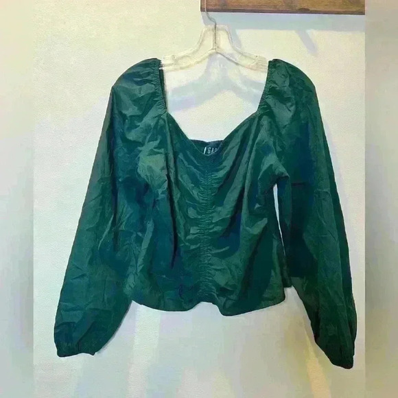NWT GAP Puff Sleeve Sweetheart Top June bug green size L - Picture 3 of 5